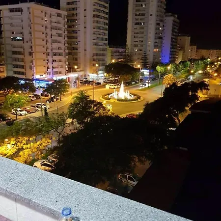 With 2 Bedrooms In With Wonderful Sea View Furnished Terrace And Wifi Appartement